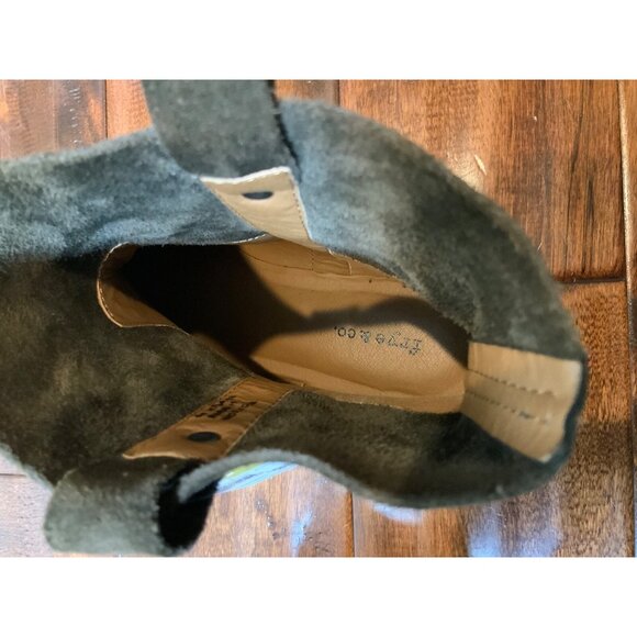 Frye & Co Brown Suede Leather Mid-Shaft Ankle Boots, Size 6 (US) - Picture 8 of 9